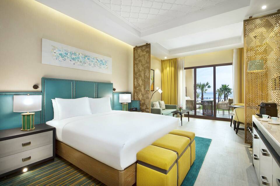 DoubleTree by Hilton Resort & Spa Marjan Island 3