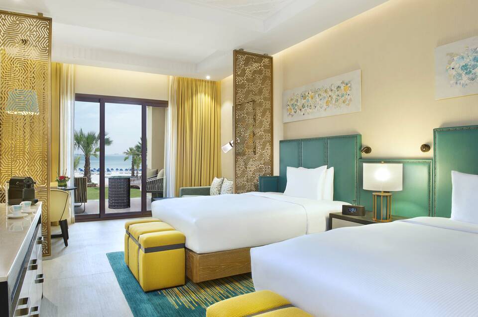 DoubleTree by Hilton Resort & Spa Marjan Island 4