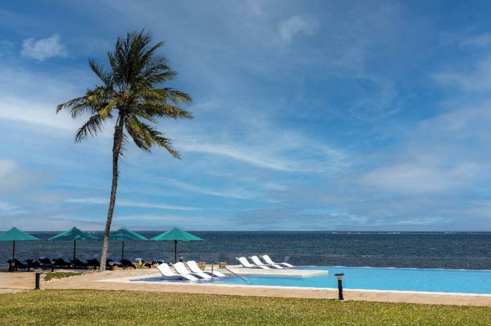 Bamburi Beach Hotel 3