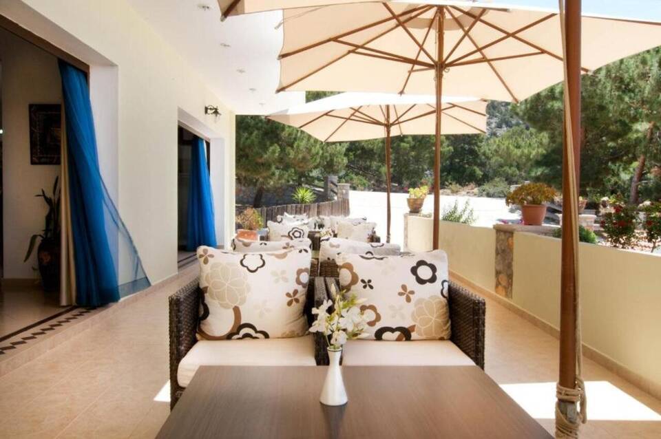 Miraluna Hotel 3