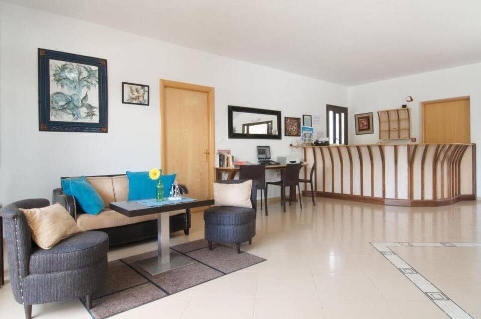 Miraluna Hotel 4