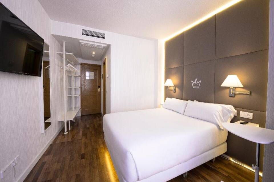 Erase Un Hotel 1