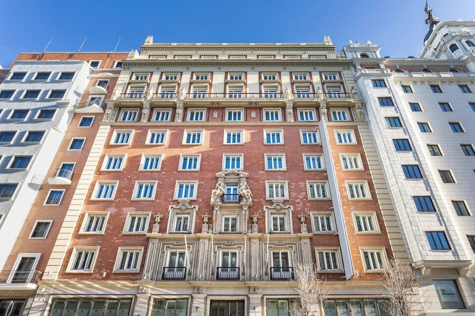 Catalonia Plaza España Hotel & Spa 5