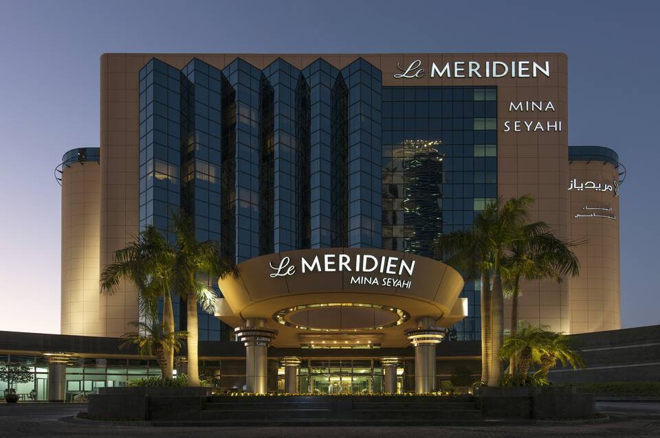 Le Méridien Mina Seyahi Beach Resort & Waterpark 1