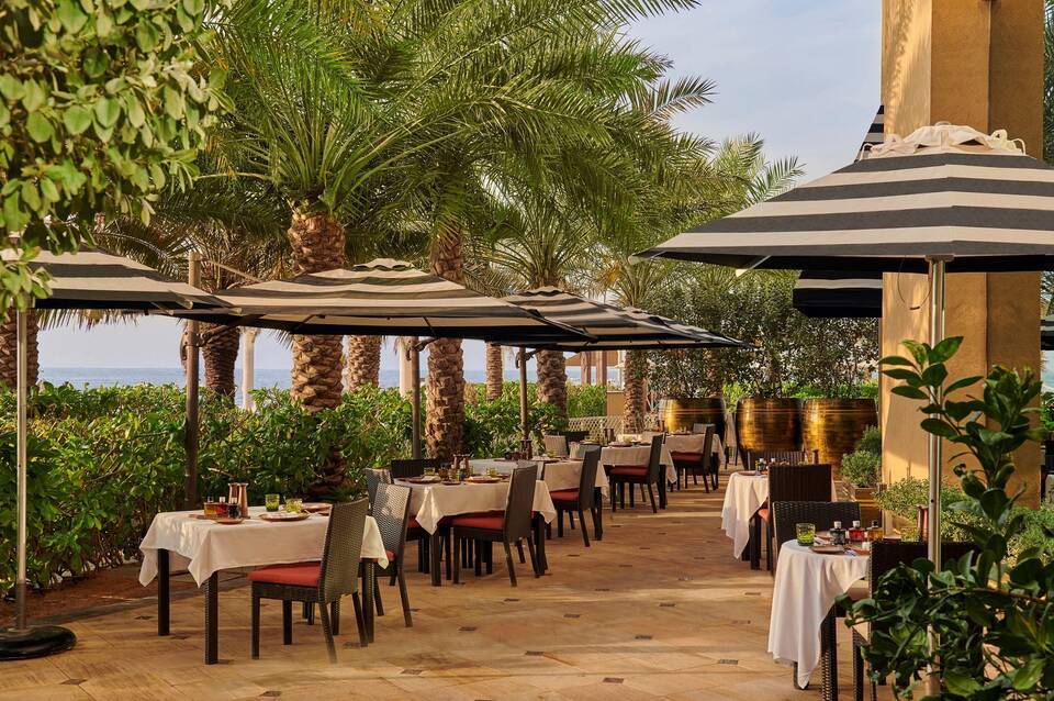 Fairmont Ajman 4