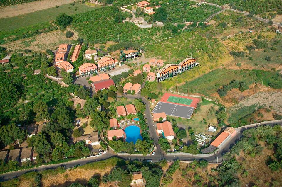 Villaggio Alkantara 2
