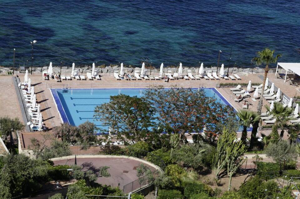 Domina Zagarella Sicily 5