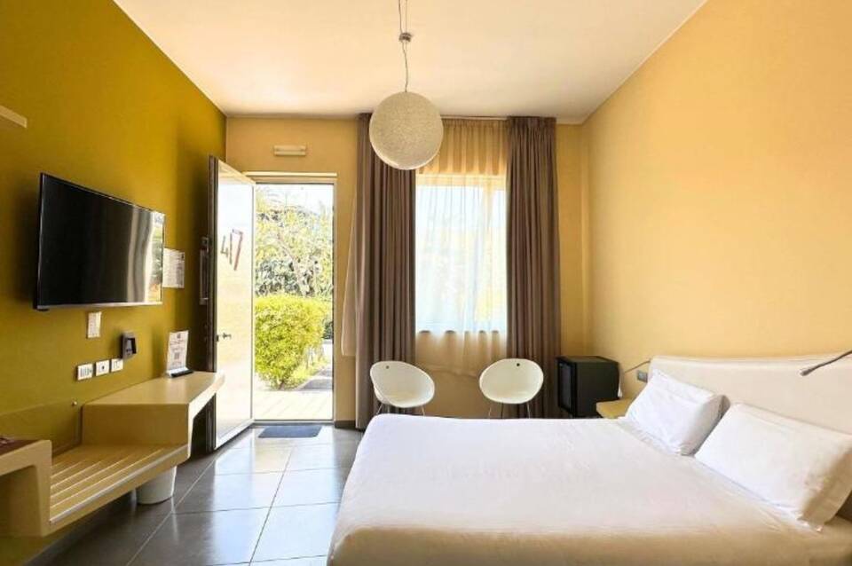 Ibis Styles Catania Acireale 2