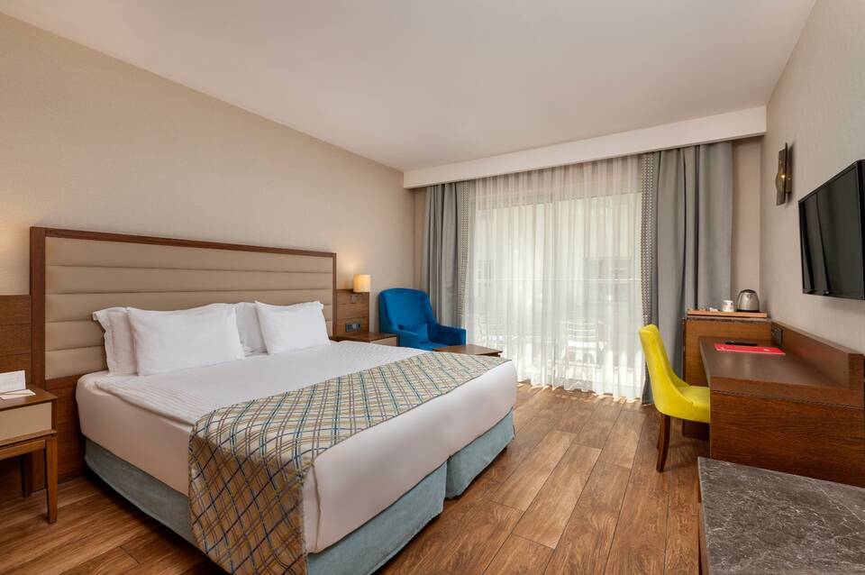Ramada Plaza by Wyndham Antalya 2