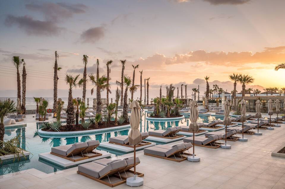 Stella Blue Seaside Resort 2