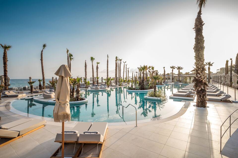 Stella Blue Seaside Resort 3