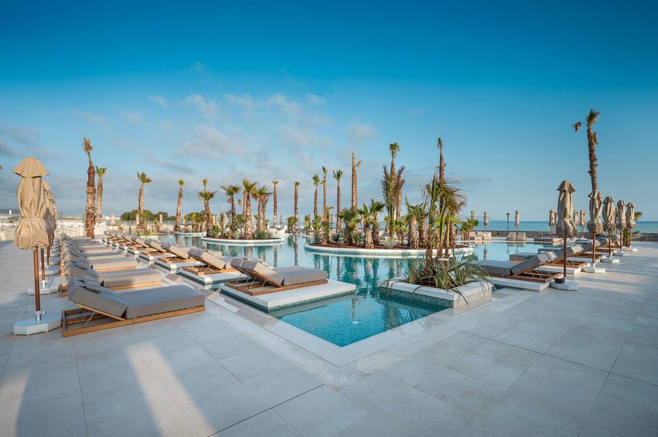 Stella Blue Seaside Resort 4