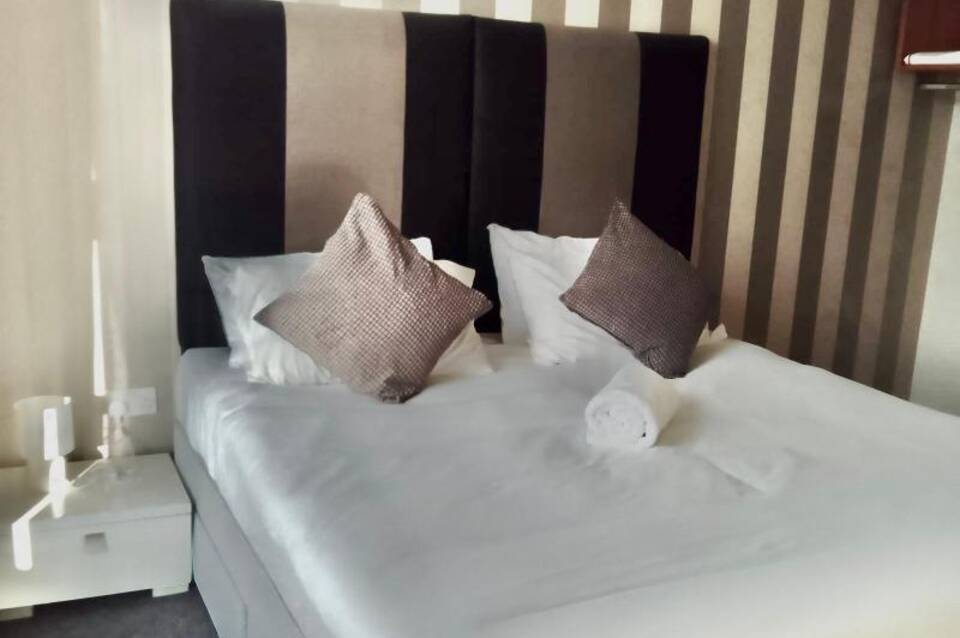 Kensington House Aparthotel 5