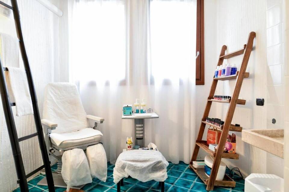 Hotel Resort & SPA Baia Caddinas 4