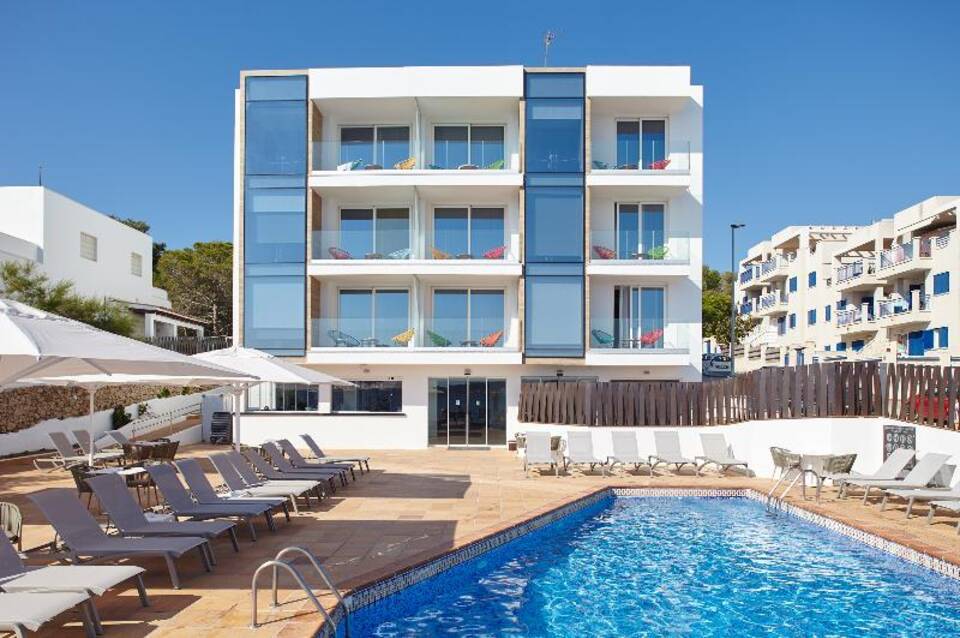 Sol Bahía Ibiza Suites 1