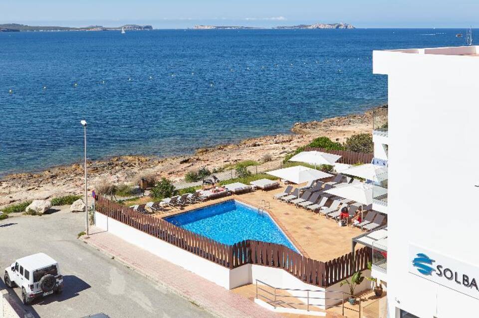 Sol Bahía Ibiza Suites 4