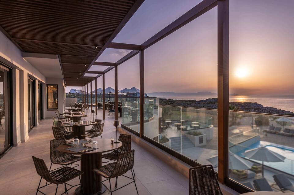 Aulus Chania Resort, Curio Collection by Hilton 3