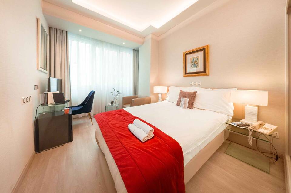 St. George Lycabettus Lifestyle Hotel 3