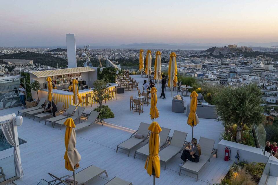 St. George Lycabettus Lifestyle Hotel 1