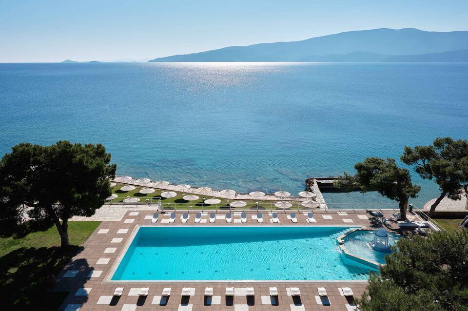 Kalamaki Beach Resort 1