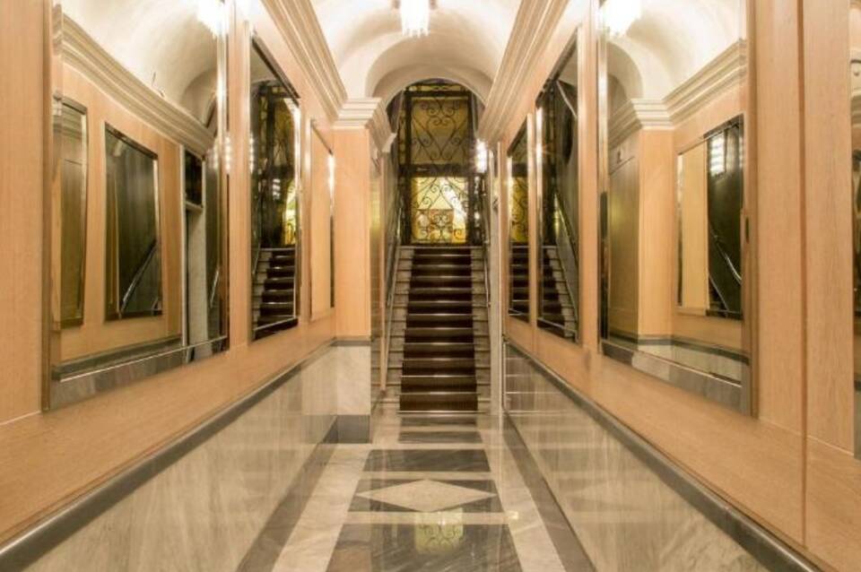 The Inn at the Spanish Steps 2
