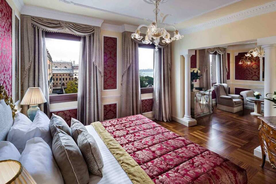 Baglioni Hotel Luna 1