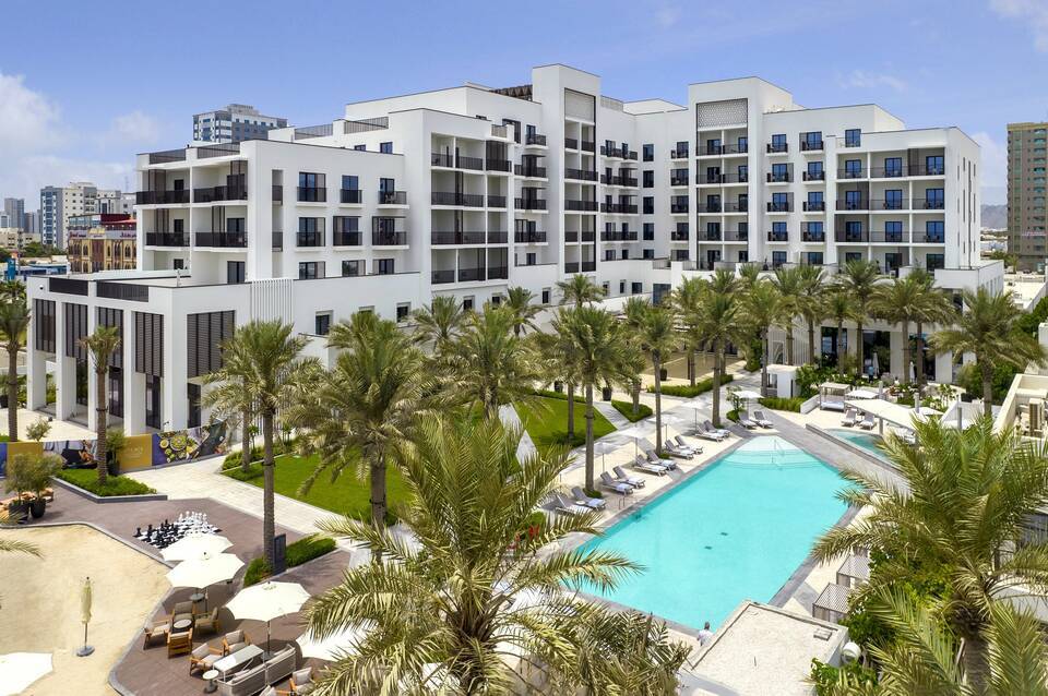Palace Beach Resort Fujairah 1