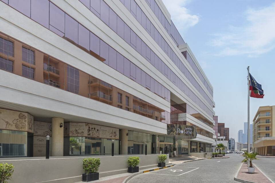 Jumeira Rotana 1
