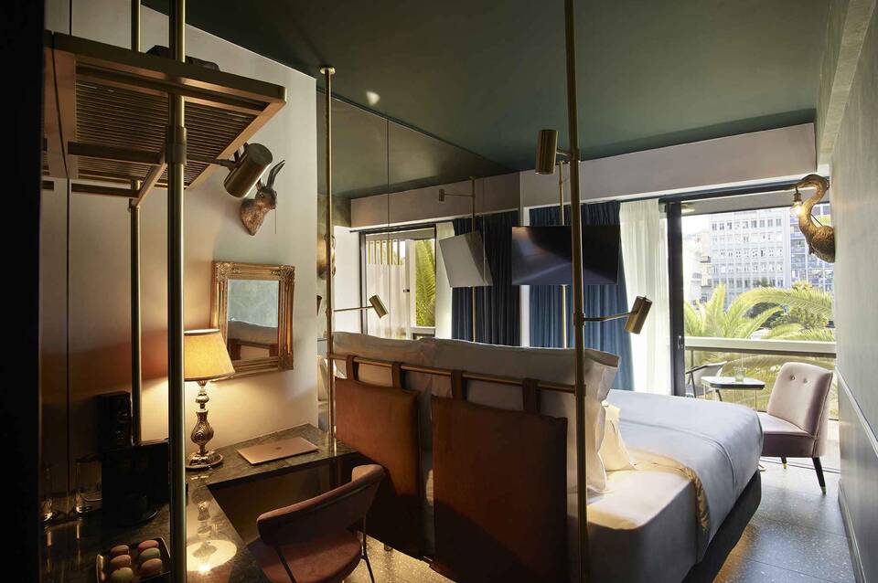 Skylark, Aluma Hotel & Resort 5