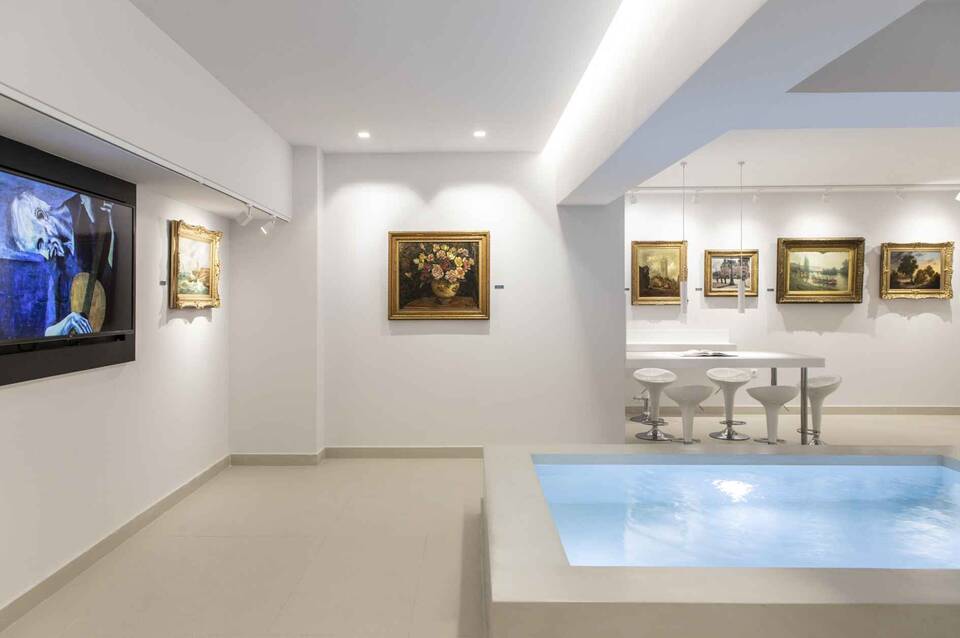 Gallery Suites & Residences Piraeus 3