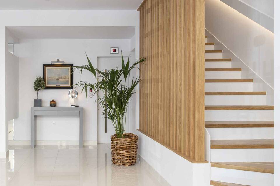 Gallery Suites & Residences Piraeus 5