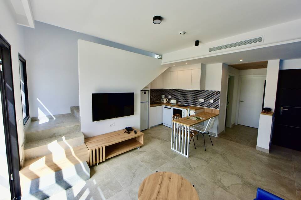 Esmeralda Cotillo Homes by LIVVO 4