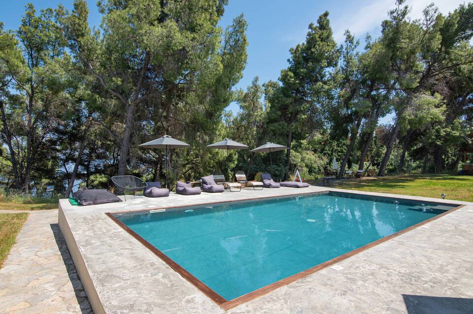 Pefkon Boutique Hotel 1