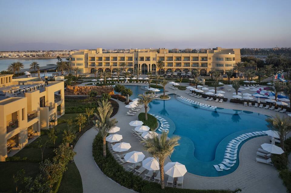 Sofitel Ras Al Khaimah Al Hamra Beach Resort 1