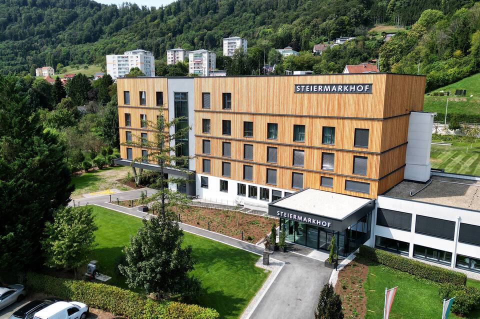 Steiermarkhof 1