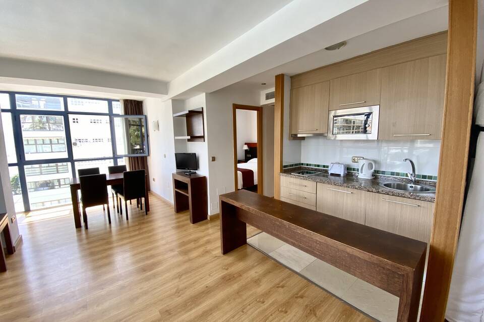 Apartamentos MS Puerto Marina 4