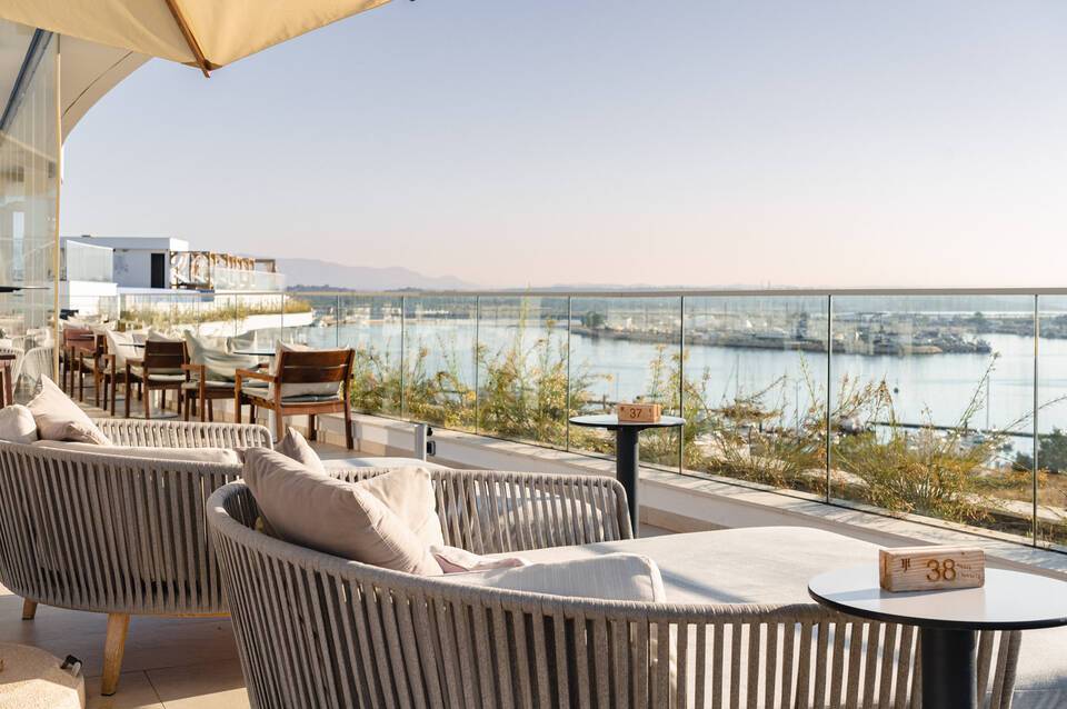 Jupiter Marina Hotel - Couples & Spa 5