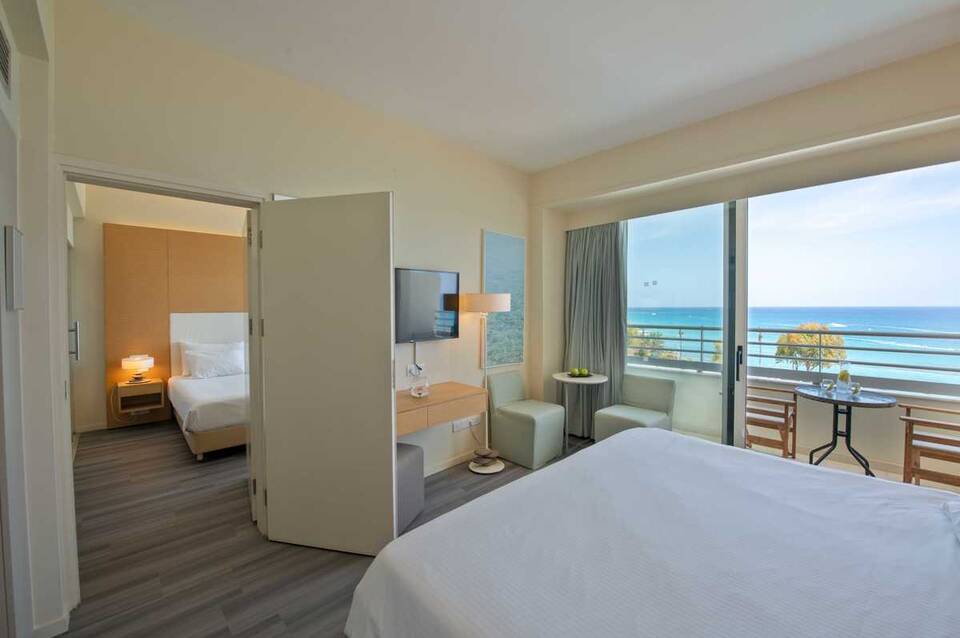 Capo Bay Hotel 3