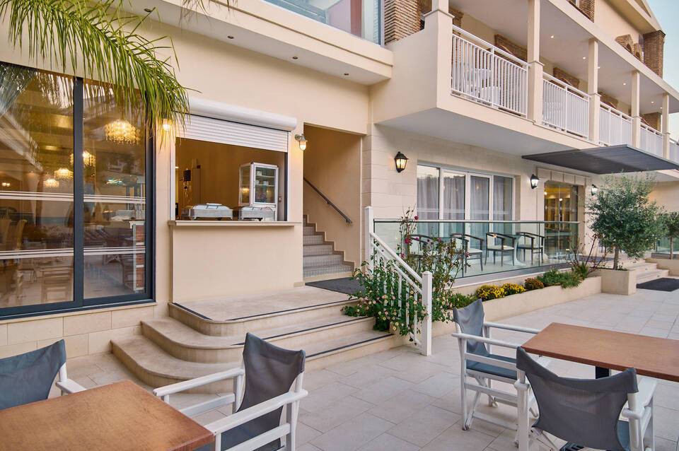 Altura Hotel 4