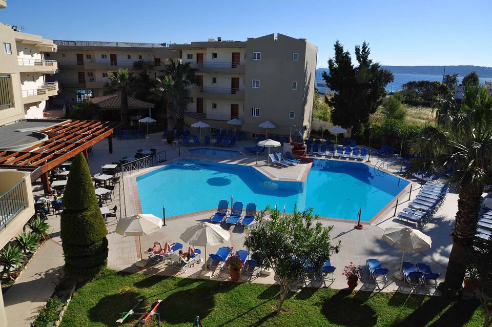 Sea Melody Beach Hotel 1