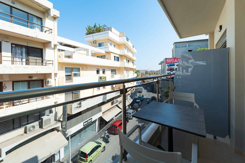 Philia Center Suites 2