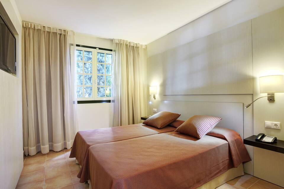 Grupotel Club Menorca 5