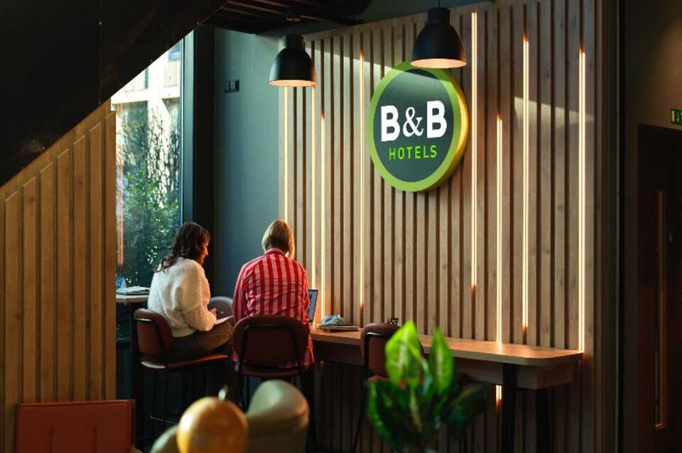 B&B HOTEL Birmingham Centre 1