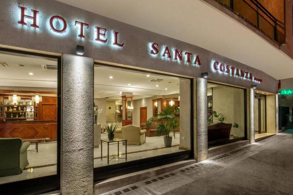 Hotel Santa Costanza 4
