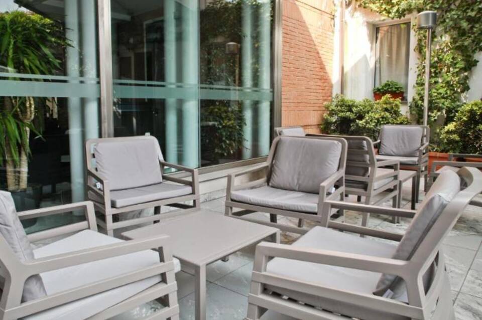 B&B HOTEL Milano Cologno Studios 2