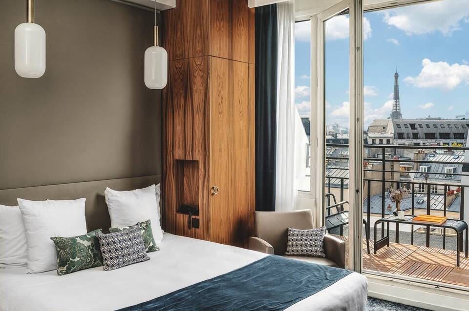 Pley Hotel 5