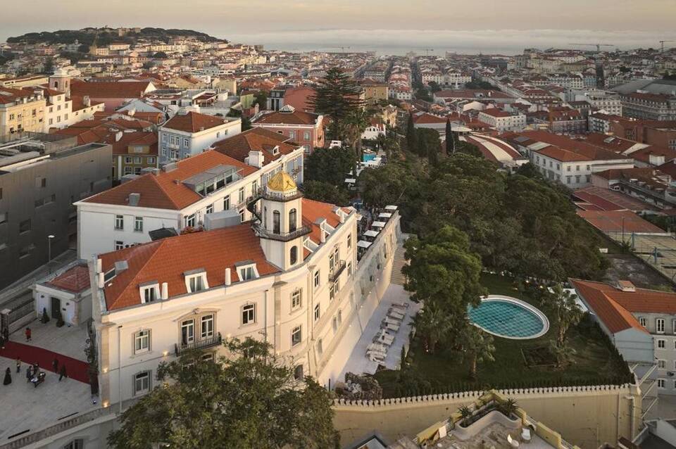 Torel Palace 1