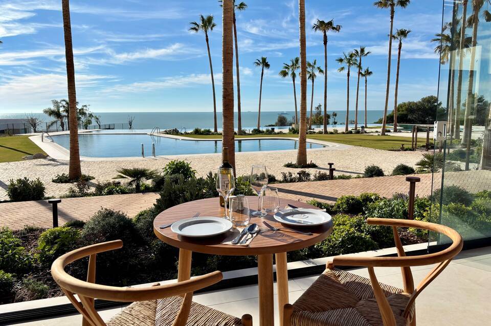 Punta Bermeja Premium Beach Hotel 5