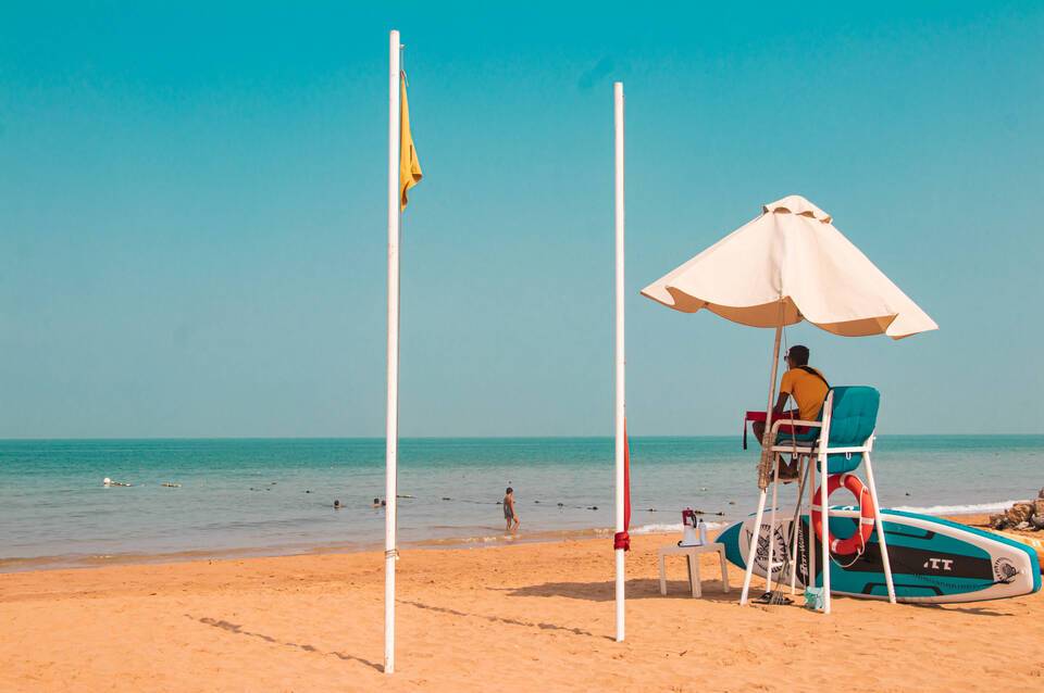 BM Beach Hotel 4