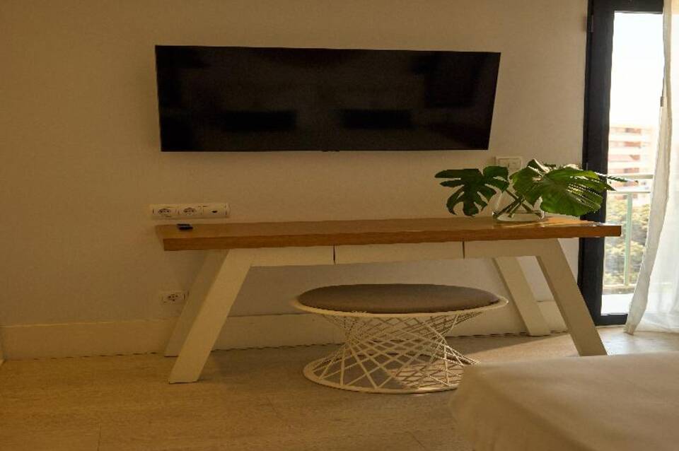 Hotel Almirante 3